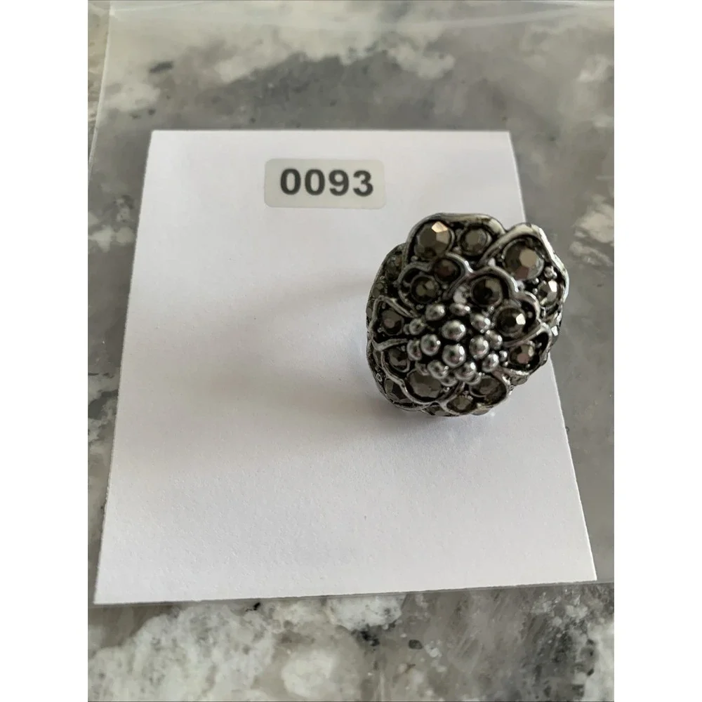Vintage Hollycraft Ring Smoky Rhinestone Gunmetal Tone Floral Adjust 6.5 Plus